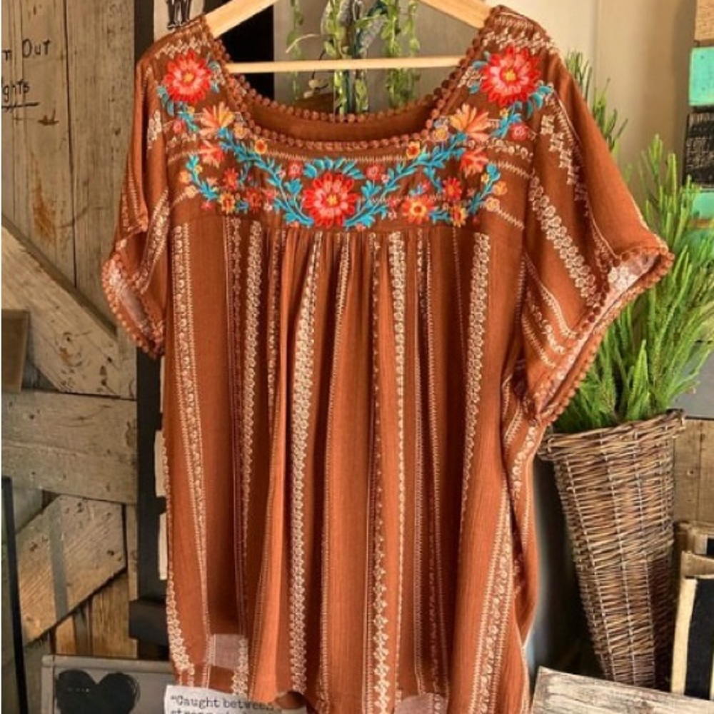 Savanna Jane Embroidered Top